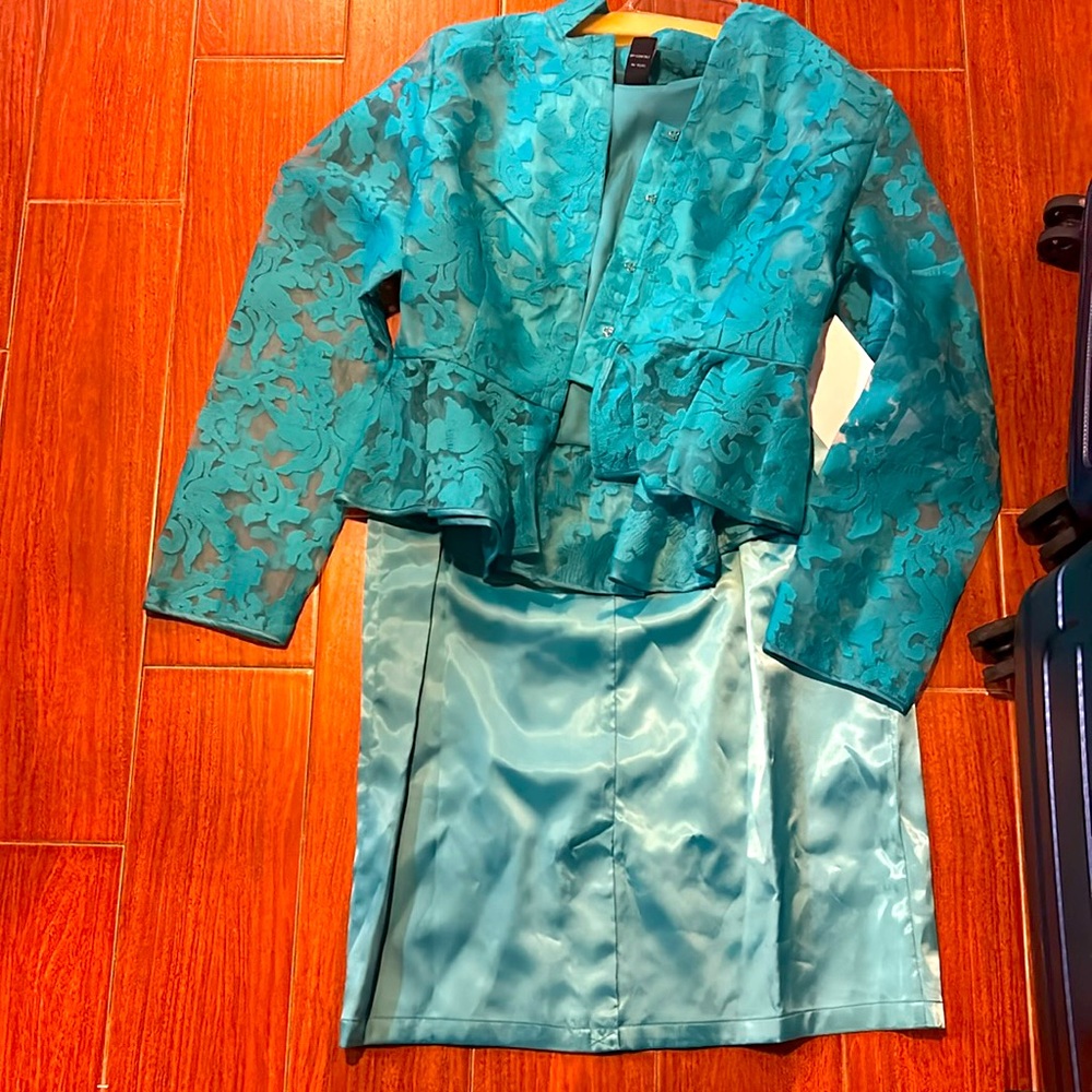 Ashro blazer and skirt